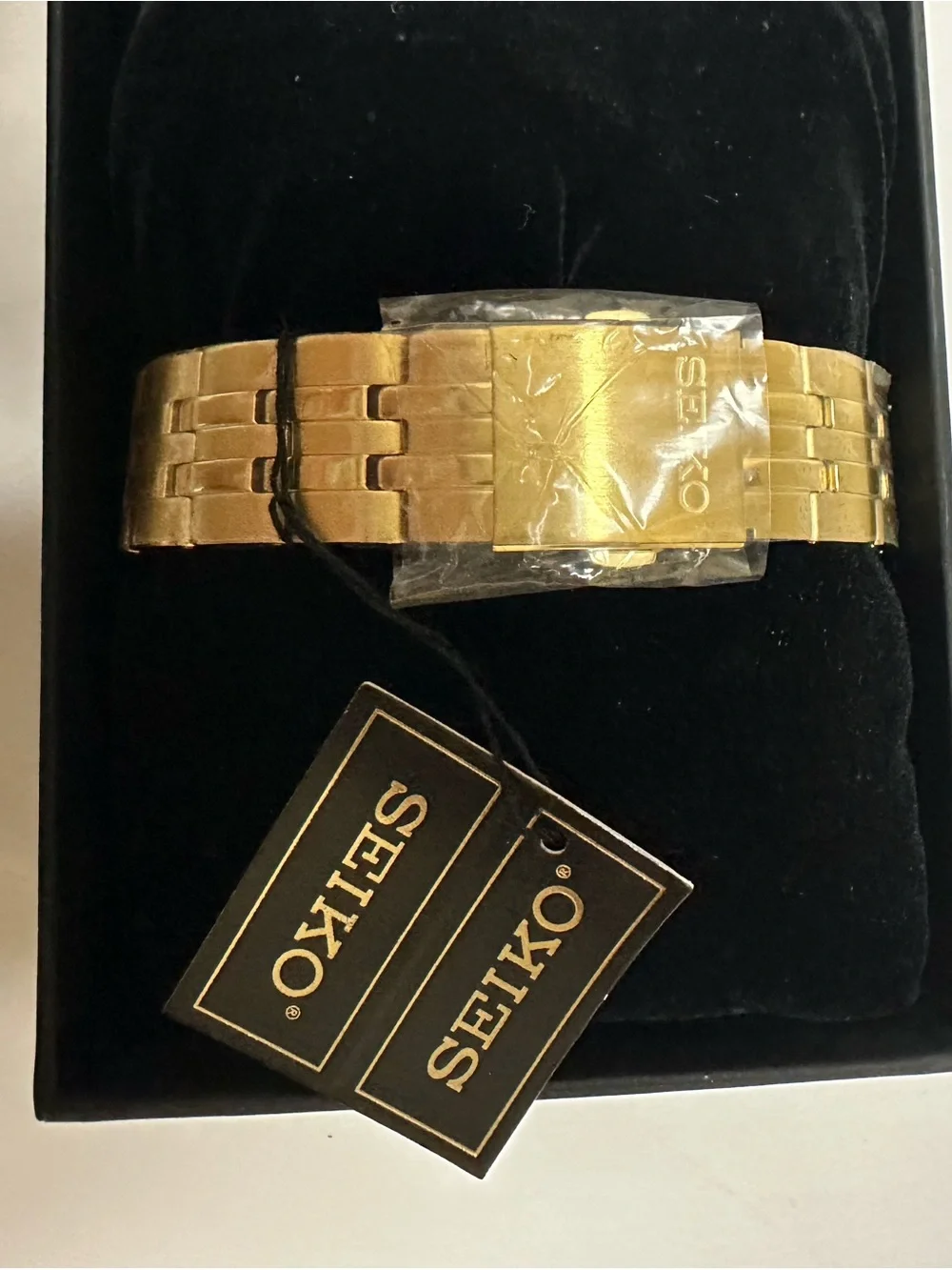 SEIKO Men's Gold Tone Stainless Steel Dress Watch